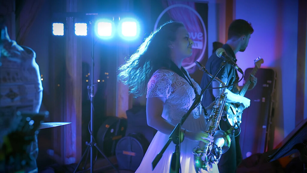 Sandburn Hall Wedding Band