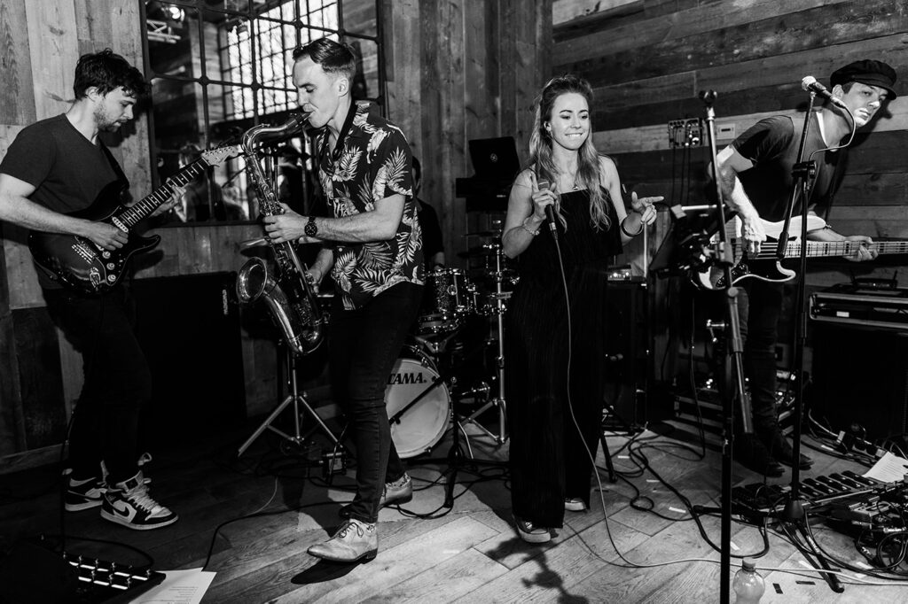 wedding band and dj wharfedale grange leeds & Harrogate