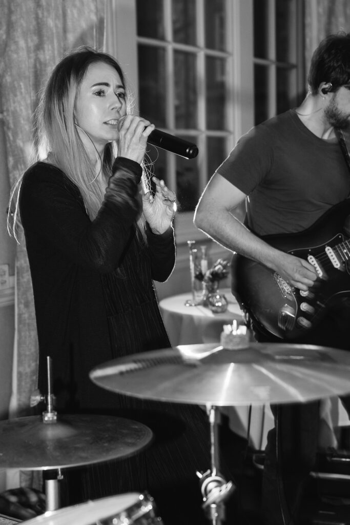Female wedding singer performing live at Wood Hall Wetherby wedding reception